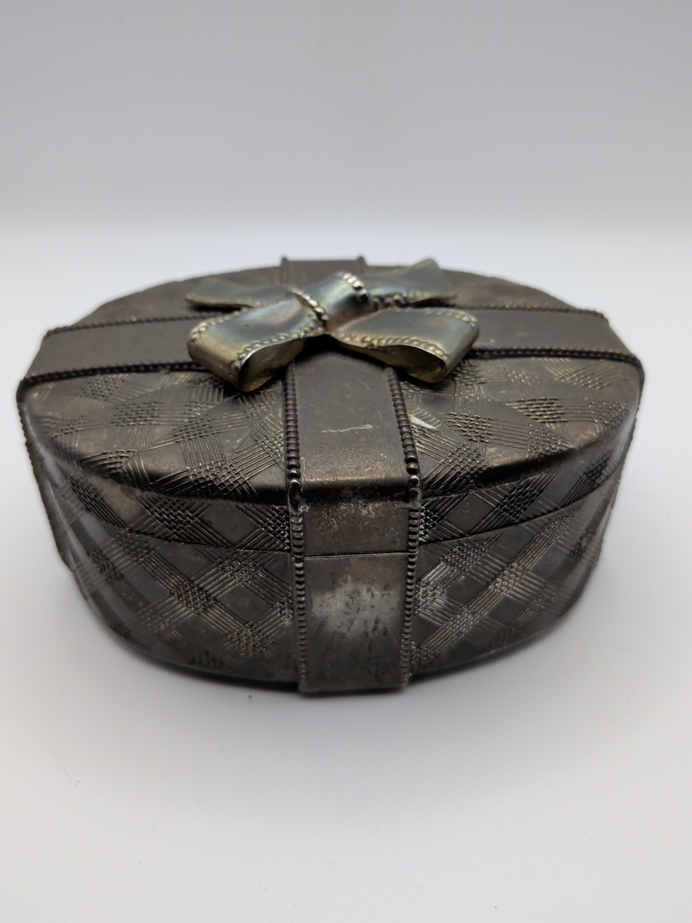 Goldinger Silver Art Company Vintage trinket Jewelry Box Gold bow 80’s 90’s (F)